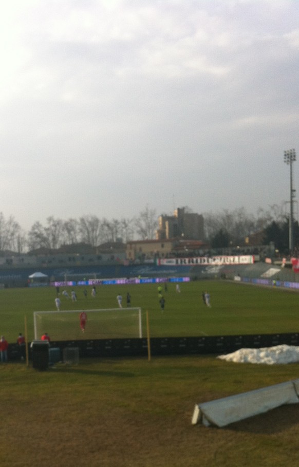 Das Stadion Sandro Cabassi hat eine Kapazität von 4144 Zuschauern.