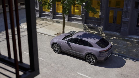 Porsche Macan 4 Electric