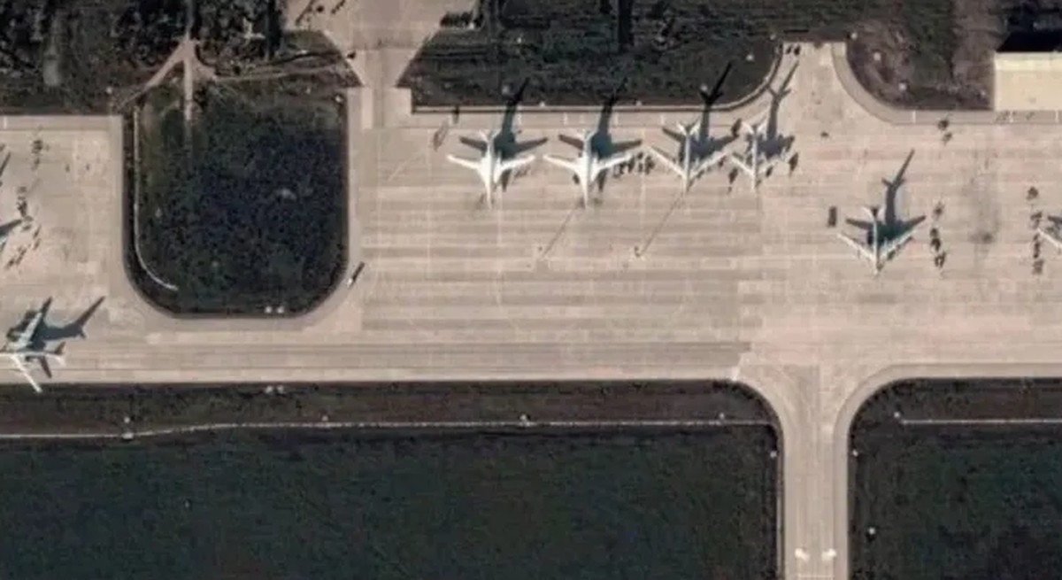 Bombardiers stationnés à la base de l'armée de l'air russe «Engels-2» (archives).