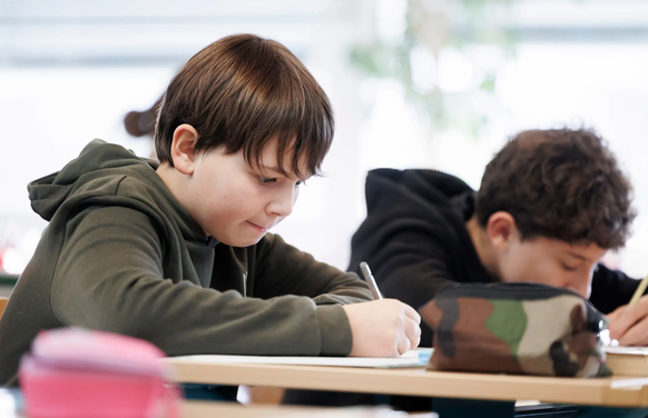 Cressier Neuenburg Immersion Schule