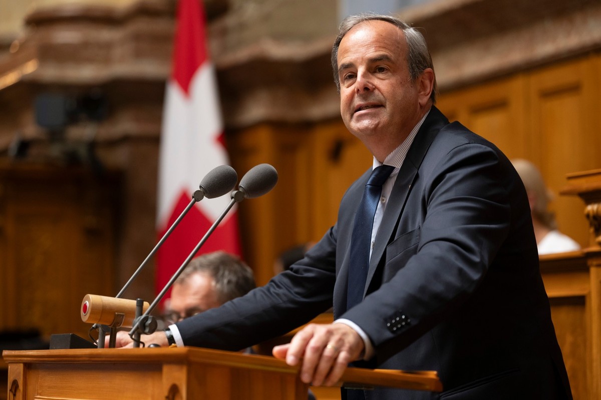 Le conseiller national Gerhard Pfister (Le Centre) porte un regard critique sur le nouveau bureau en Corée du Nord.