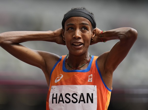 Sifan Hassan a chuté lors de sa série du 1500 m