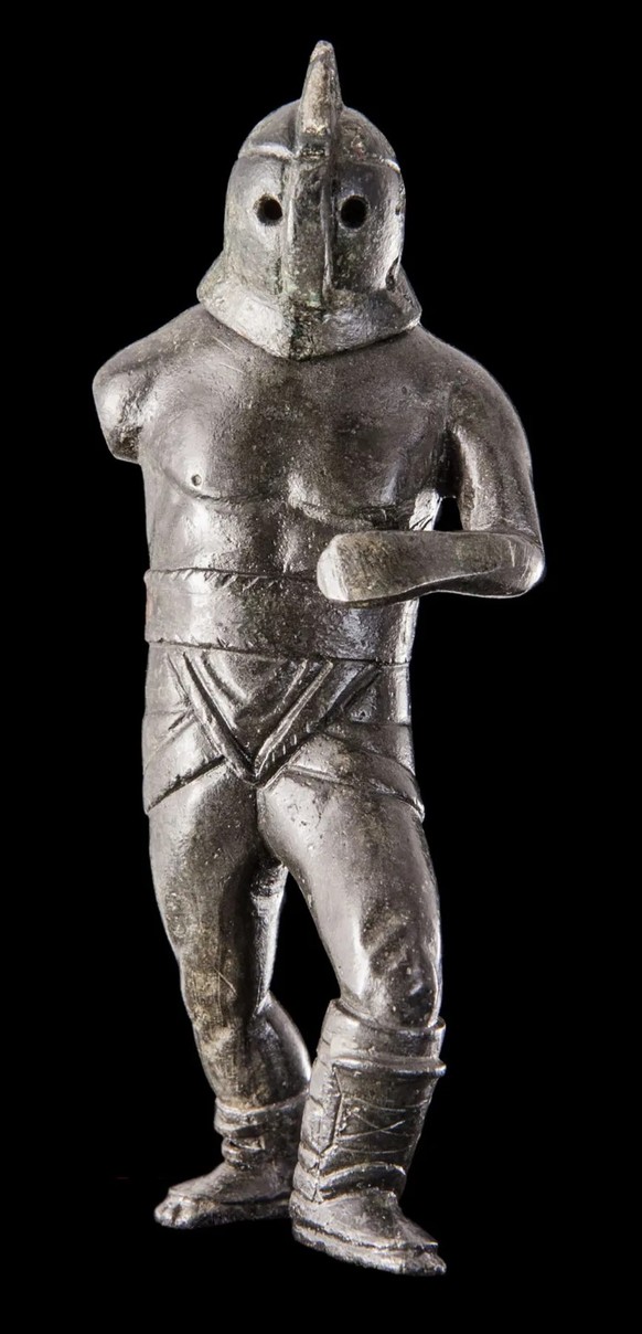 Bronzestatuen von Gladiatoren waren beliebt.
https://aventicum.org/de/sammlung/galerie-von-sammlung/326-section-1