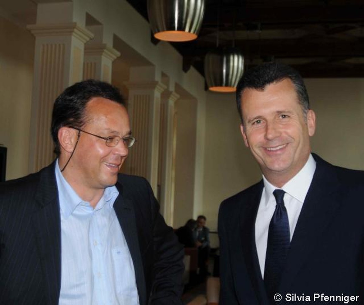 In bester Gesellschaft: Rainer-Marc Frey mit Ex-Nationalbank-Präsident Philipp Hildebrand.