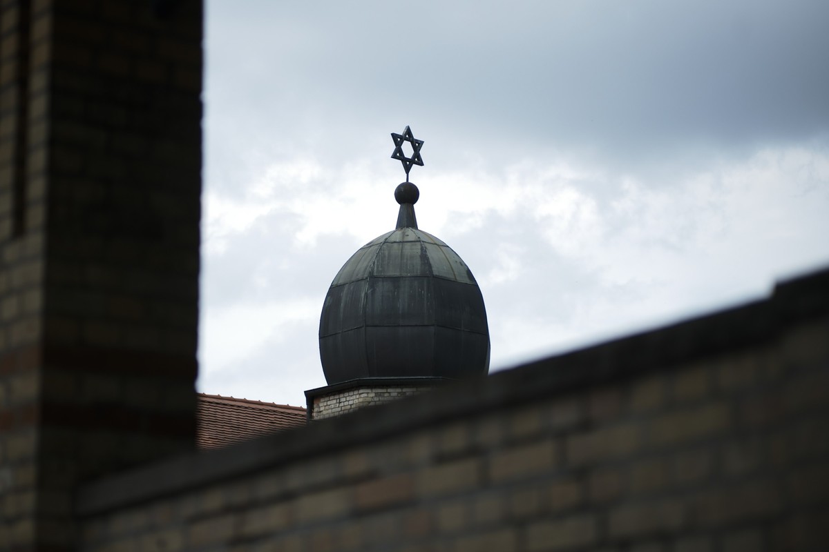 La synagogue de Halle, en Allemagne, avait déjà été la cible d'un néonazi en octobre 2019.