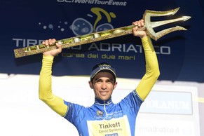 Alberto Contador überzeugt beim Auftakt zur Baskenland-Rundfahrt.