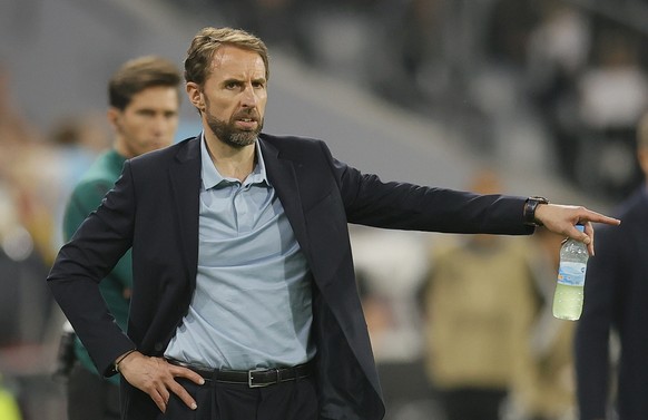 epa10001055 England manager Gareth Southgate reacts during the UEFA Nations League soccer match between Germany and England in Munich, Germany, 07 June 2022. EPA/Ronald Wittek