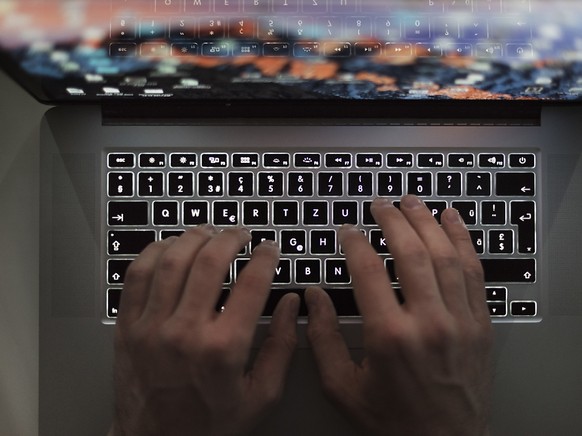 In Russland übernahm der Staat mit einem neuen Gesetz die technische Kontrolle über das Internet. (Symbolbild)