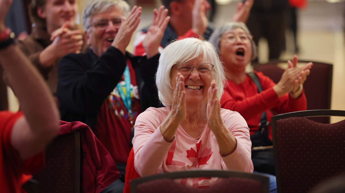 Supporters cheer as results begin to display at the pro-Canada watch party in Edmonton, Alberta Monday, Oct. 19, 2026. (James Maclennan/The Canadian Press via AP)
Canada Alberta Separation