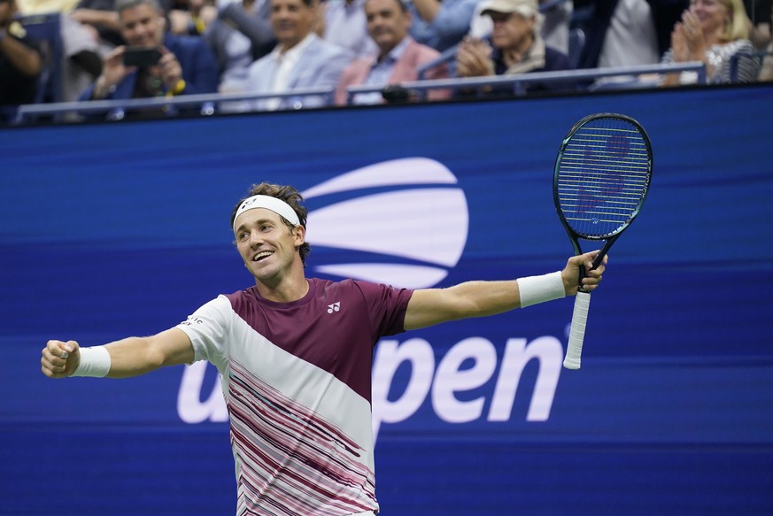 Casper Ruud, of Norway, reacts after defeating Matteo Berrettini, of Italy, during the quarterfinals of the U.S. Open tennis championships, Tuesday, Sept. 6, 2022, in New York. (AP Photo/Seth Wenig)