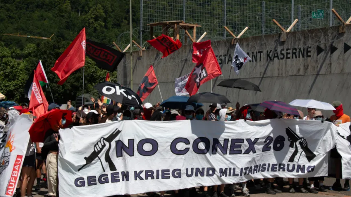 Demonstration-gegen-Armee-bung-Conex-26-in-Liestal-verl-uft-friedlich