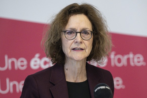 Monika Ruehl, Vorsitzende der Geschaeftsleitung von economiesuisse spricht an deren Jahresmedienkonferenz, am Dienstag, 3. Februar 2026, in Bern. (KEYSTONE/Peter Schneider)