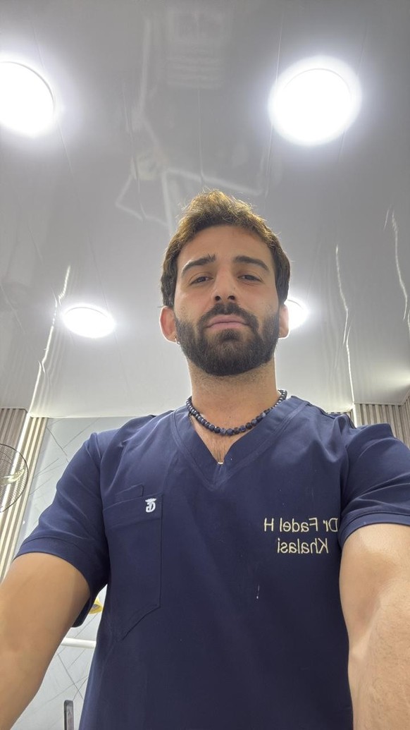 Fadel Khalasi arbeitet als Zahnarzt in Beirut.