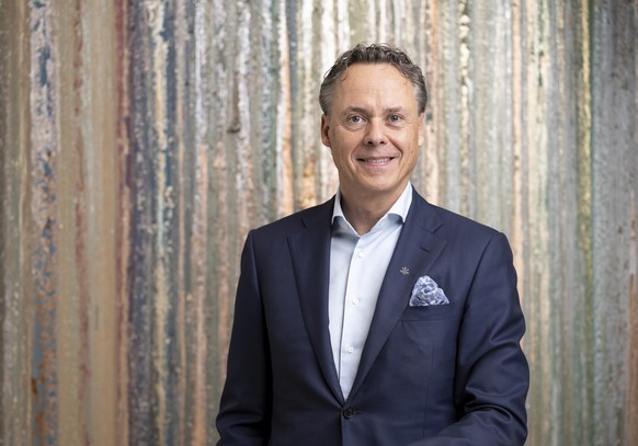AVIS --- ZU RALPH HAMERS, CEO UBS, STELLEN WIR IHNEN FOLGENDES NEUES PORTRAIT ZUR VERFUEGUNG. WEITERE BILDER FINDEN SIE AUF visual.keystone-sda.ch --- Ralph Hamers, CEO der UBS Group AG, portraitiert  ...