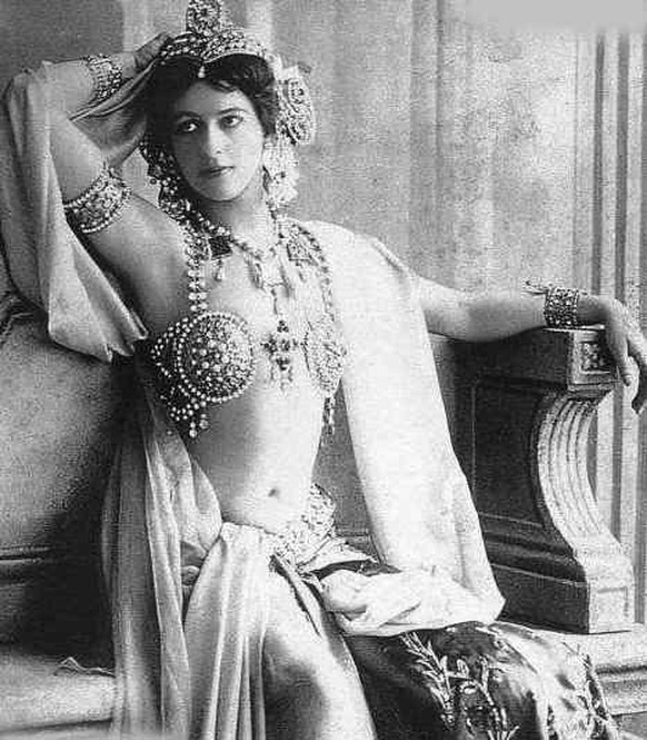 mata hari margaretha geertruida zelle (wikipedia/pd)