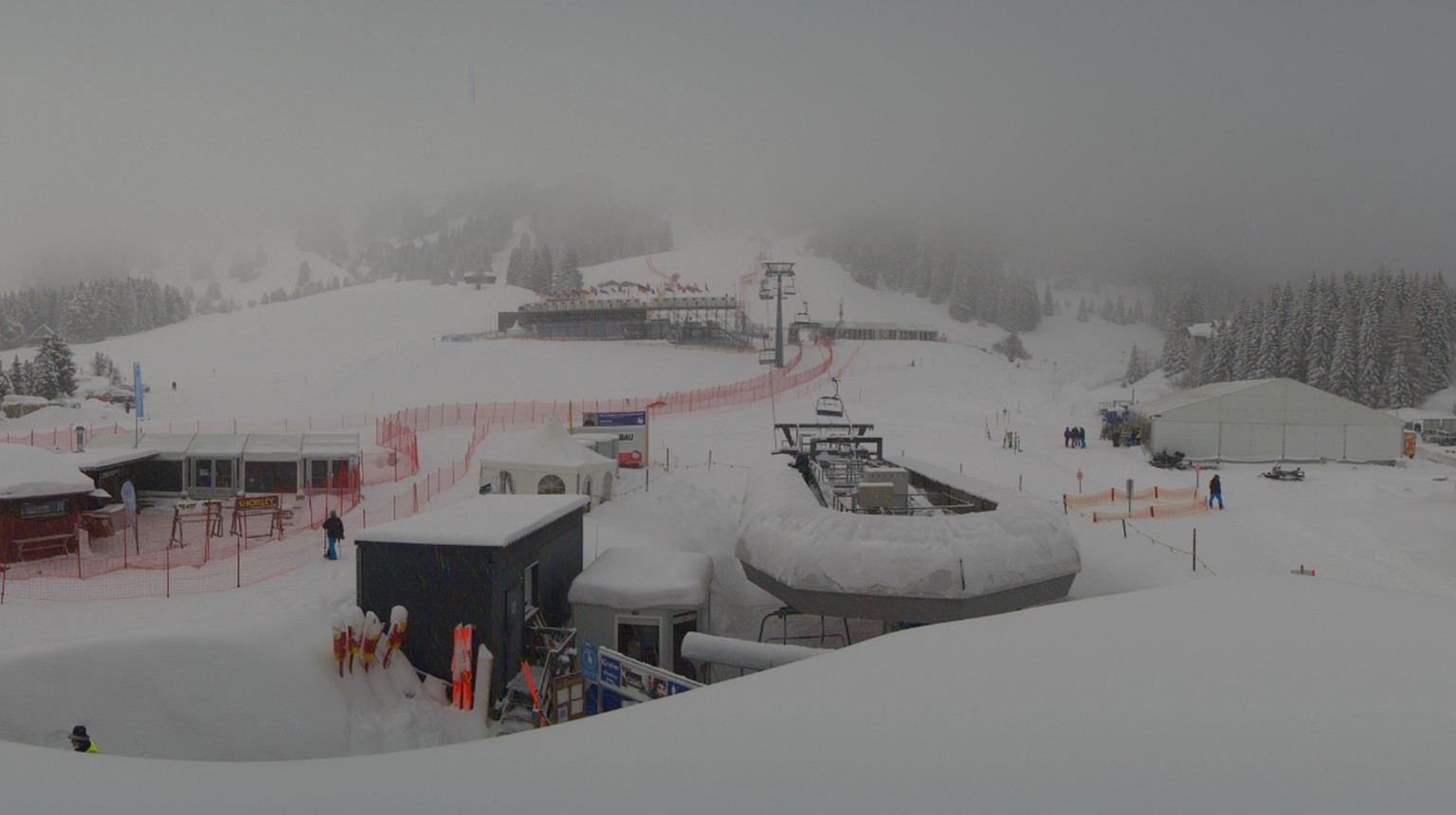 So präsentierte sich die Wetterlage in der Lenzerheide am Dienstagmorgen um 8.20 Uhr.