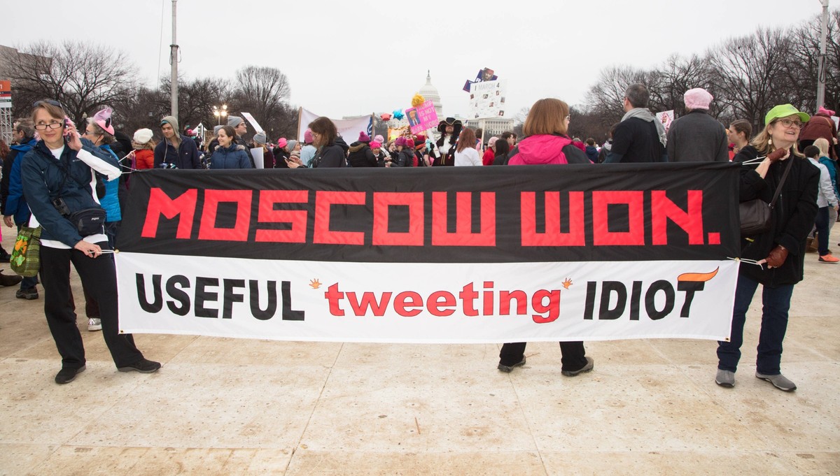 Record Numbers Turn Out For Women s March in Washington to Rebuke Trump Jan. 21, 2017 Moscow Won says these activists. Over 500,000 protesters gathered on the National Mall for the Women s March on Wa ...
