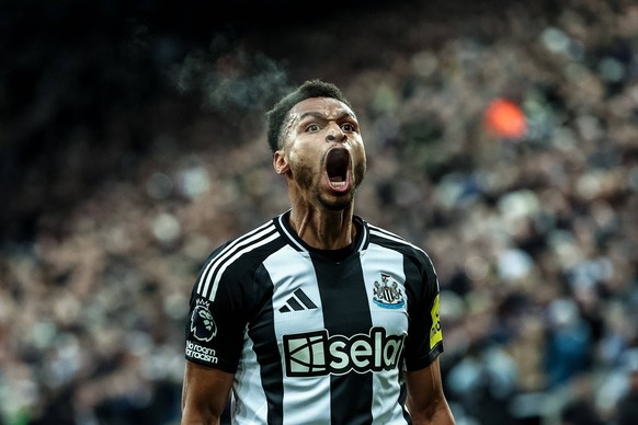 Premier League Newcastle United v Leicester City Jacob Murphy of Newcastle United celebrates his goal to make it 1-0 during the Premier League match Newcastle United vs Leicester City at St. James s P ...
