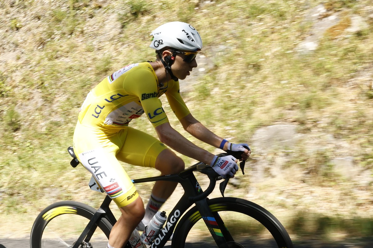 epa13110747 Yellow Jersey overall leader Slovenian cyclist Tadej Pogacar of UAE Team Emirates XRG in action during Stage 10 of the Tour de France, a 166.6 km route from Aurillac to Le Lioran, France,  ...