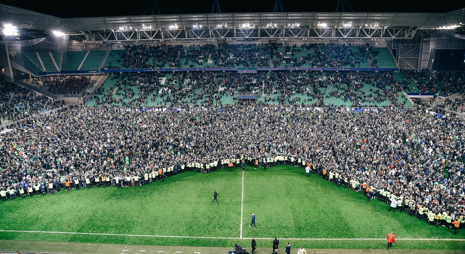 Nach dem ersten Cupfinal-Einzug seit 38 Jahren gibt es in Saint-Etienne kein Halten mehr.