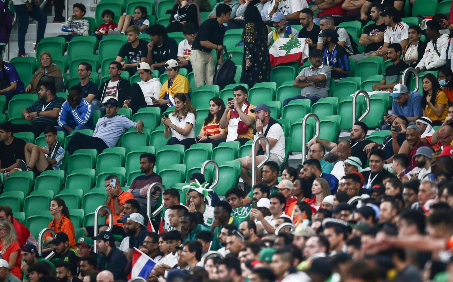 Mandatory Credit: Photo by Michael Zemanek/Shutterstock 13626368av General view of empty seats in the ground Senegal v Netherlands, FIFA World Cup, WM, Weltmeisterschaft, Fussball 2022, Group A, Footb ...