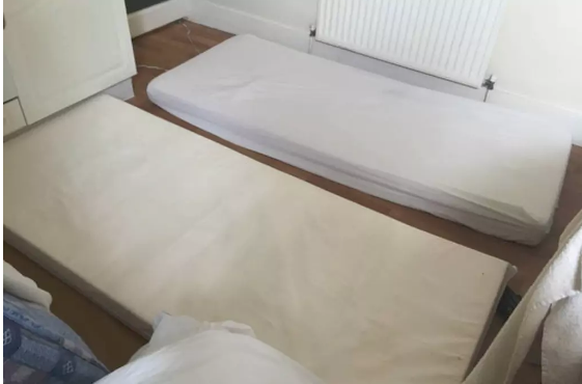 «Japanese Hostel – Mattress on the floor B2».