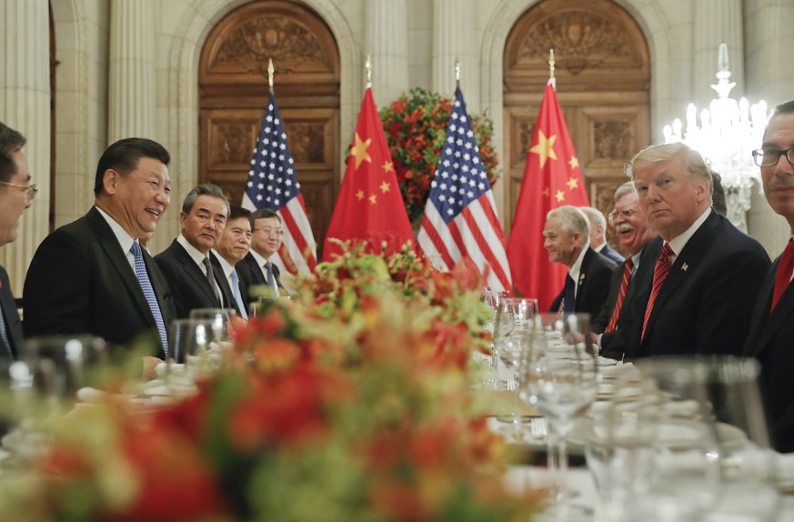 President Donald Trump meets with China&#039;s President Xi Jinping during their bilateral meeting at the G20 Summit, Saturday, Dec. 1, 2018 in Buenos Aires, Argentina. (AP Photo/Pablo Martinez Monsiv ...