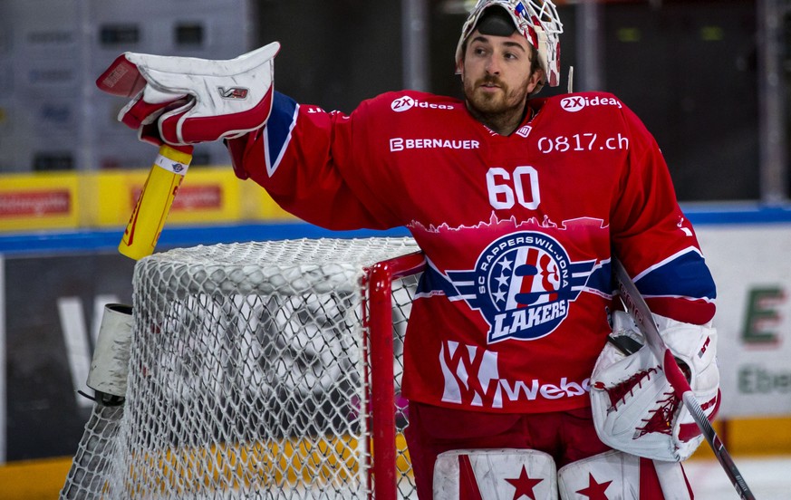 SC Rapperswil-Jona Lakers Torhueter Melvin Nyffeler waehrend dem Eishockey-Meisterschaftsspiel der National League zwischen den SC Rapperswil-Jona Lakers und dem HC Ambri-Piotta am Freitag, 20. Novemb ...