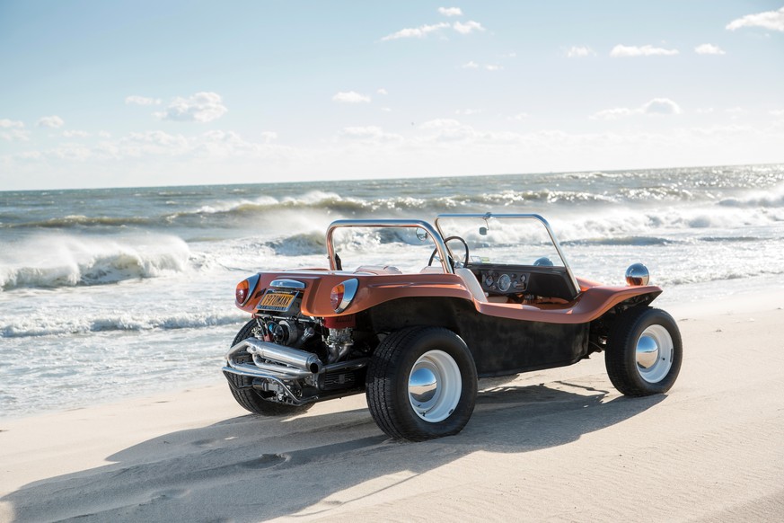 meyers manx beach buggy vw retro kalifornien auto usa 
https://rmsothebys.com/en/auctions/mo17/auction/lots/r125-1970-meyers-manx