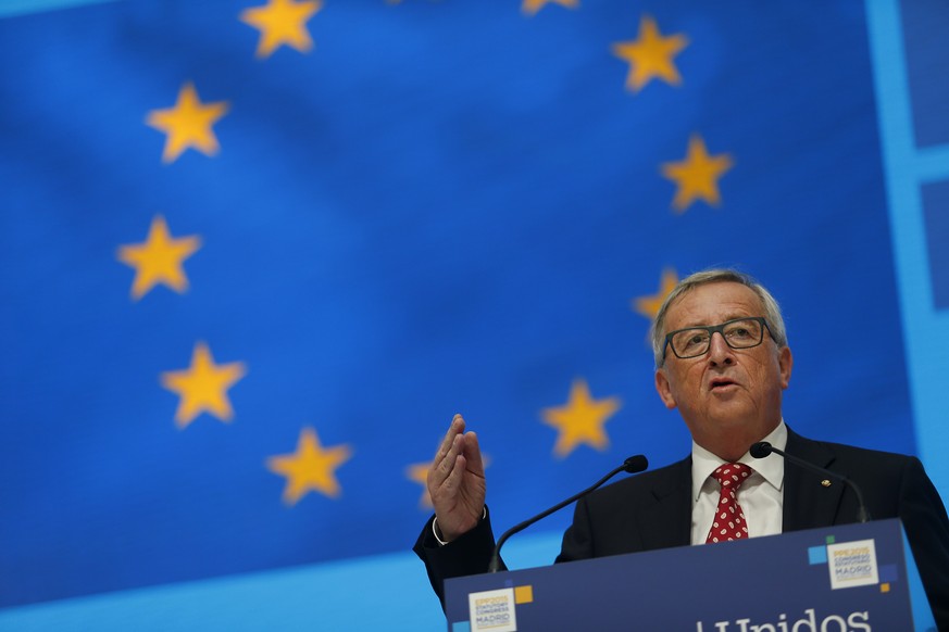 EU-Kommissionspräsident Jean-Claude Juncker sprach sich in Madrid für die langsfristige Hilfe aus.<br data-editable="remove">