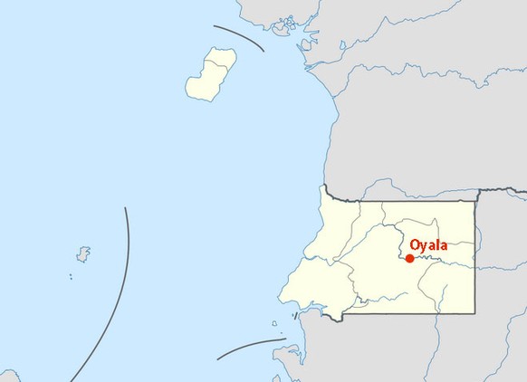Oyala befindet sich mitten im Land. Rundherum ist praktisch nur Urwald.