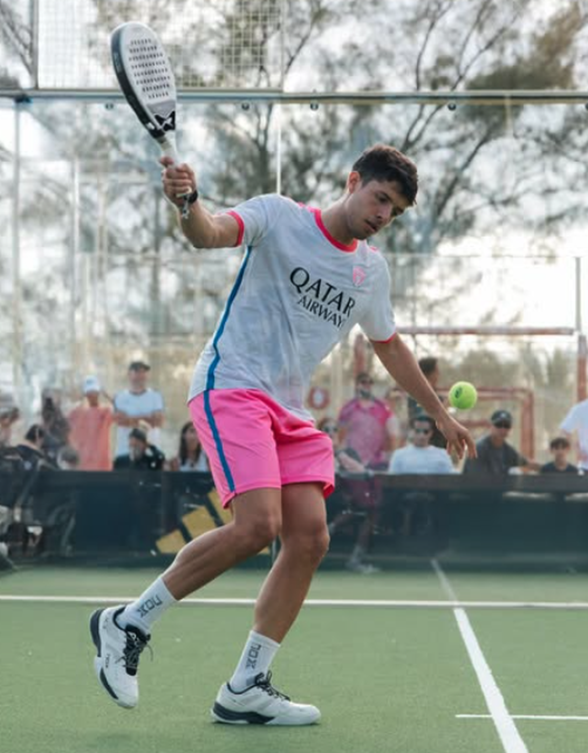 Agustin Tapia – le numéro 1 mondial – vit, lui, confortablement grâce au padel.