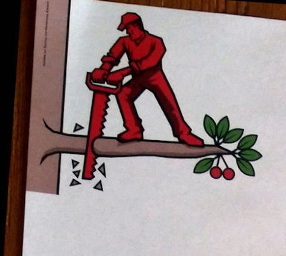 Hast auch du diese anonyme Abstimmungs-Propaganda im Briefkasten? Wir enthüllen, wer dahinter steckt
Ich liebe das Bild oben auf dem Brief, wo ein Arbeiter am Ast sägt, auf dem er steht und nachdem di ...