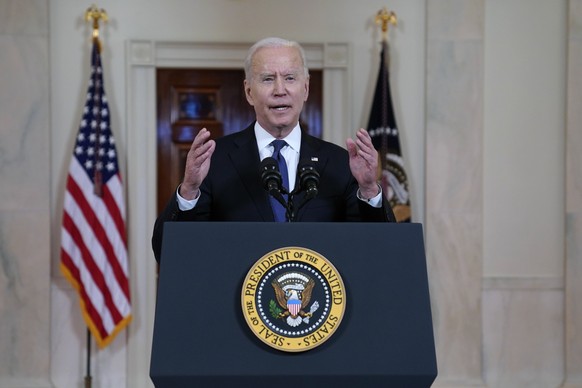 President Joe Biden speaks about a cease-fire between Israel and Hamas, in the Cross Hall of the White House, Thursday, May 20, 2021, in Washington. (AP Photo/Evan Vucci)
Joe Biden