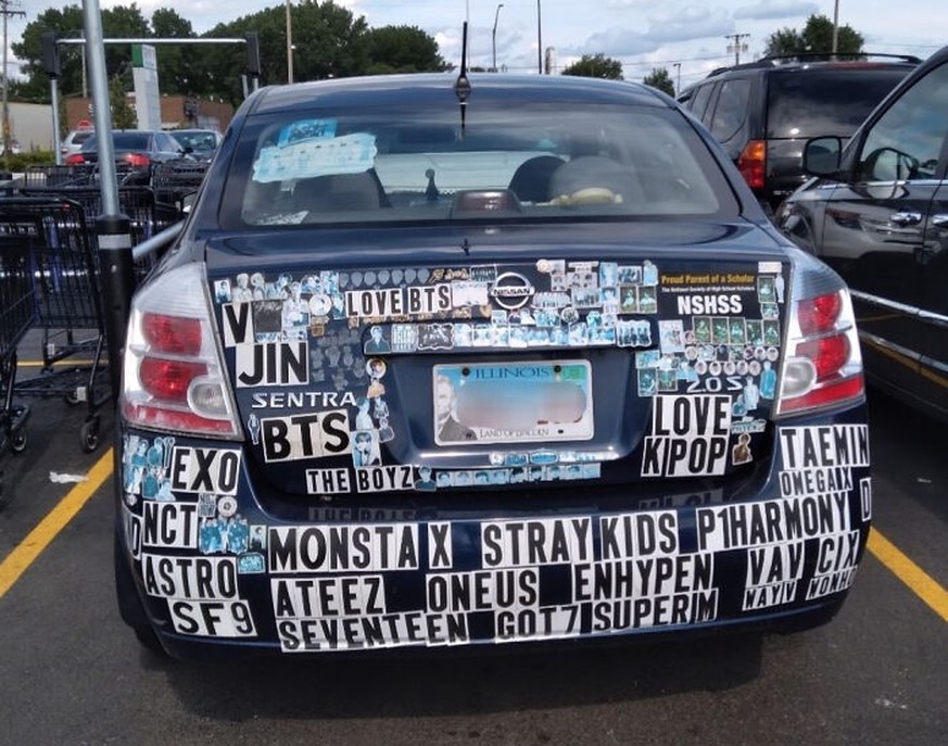 Hier ist jemand wohl ... K-Pop-Fan? Vielleicht? 
Auto-Mods der Hölle 
reddit