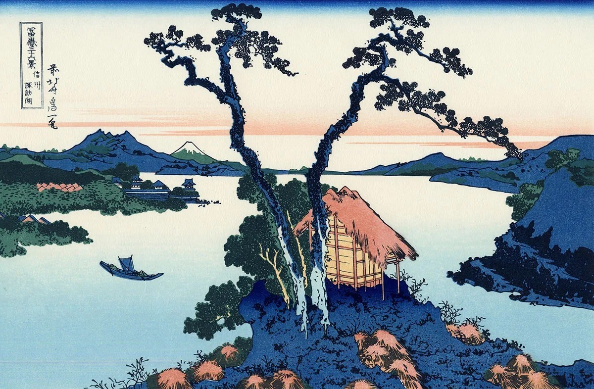 Estampe de Katsushika Hokusai, dans laquelle le bleu profond occupe une place prépondérante. Gravure publiée pour la première fois en 1830.
https://de.wikipedia.org/wiki/Datei:Lake_Suwa_in_the_Shinano ...