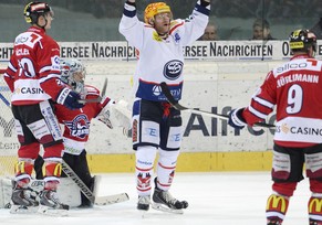 Topskorer Hall bleibt bis 2017 bei Ambri.