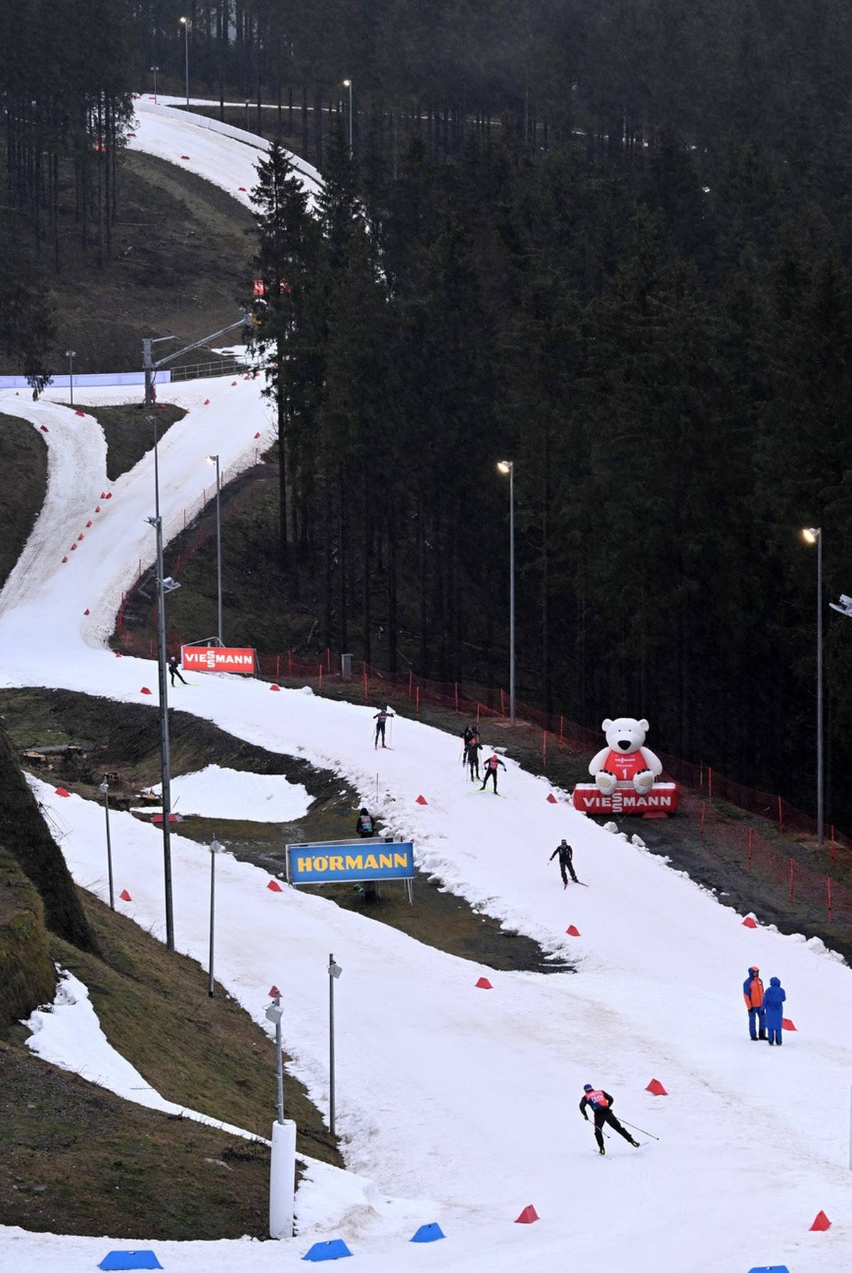 La piste d'Oberhof lorsqu'il n'a pas neigé.