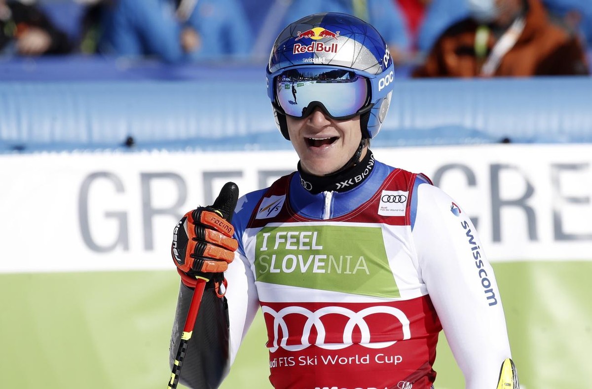 epa09818849 Marco Odermatt of Switzerland reacts after the second run of the FIS Alpine Skiing World Cup Giant Slalom in Kranjska Gora, Slovenia, 12 March 2022. EPA/ANTONIO BAT
