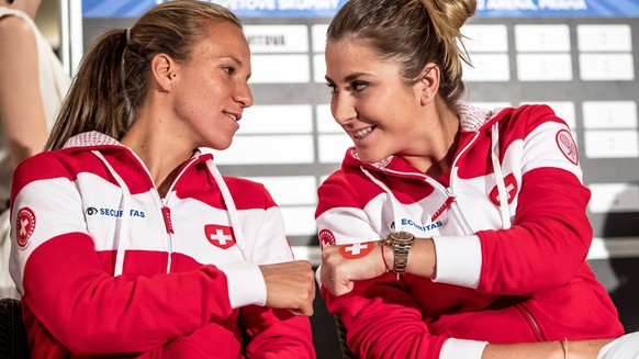 epa06508330 Swiss Fed Cup team players Viktorija Golubic (L) and Belinda Bencic (R) attend the draw ceremony of the Tennis Fed Cup World Group first round tie between the Czech Republic and Switzerlan ...