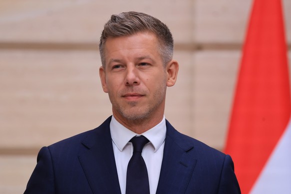 epa13013025 Hungary's Prime Minister Peter Magyar attends a joint press conference with the French president after their meeting at the Elysee Presidential Palace in Paris, France, 03 June 2026.  ...