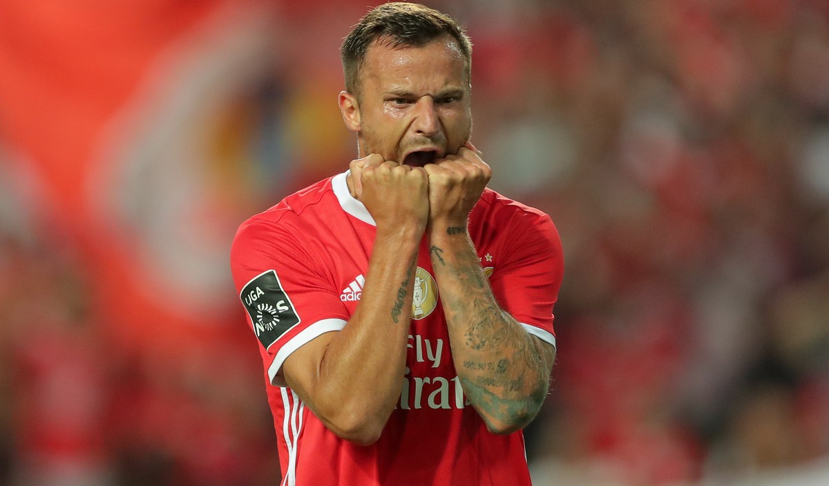 epa07791584 Benfica's player Haris Seferovic reacts after missing a goal during the Portuguese First League soccer match against FC Porto held at Luz stadium in Lisbon, Portugal, 24 August 2019.  ...