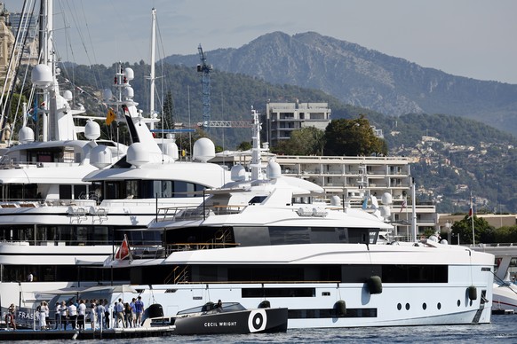 epa10887877 Luxury yachts are presented during the Monaco Yacht Show 2023 at Port Hercules, in the Principality of Monaco, 28 September 2023. The exhibition of yachts in all sizes and a variety of equ ...