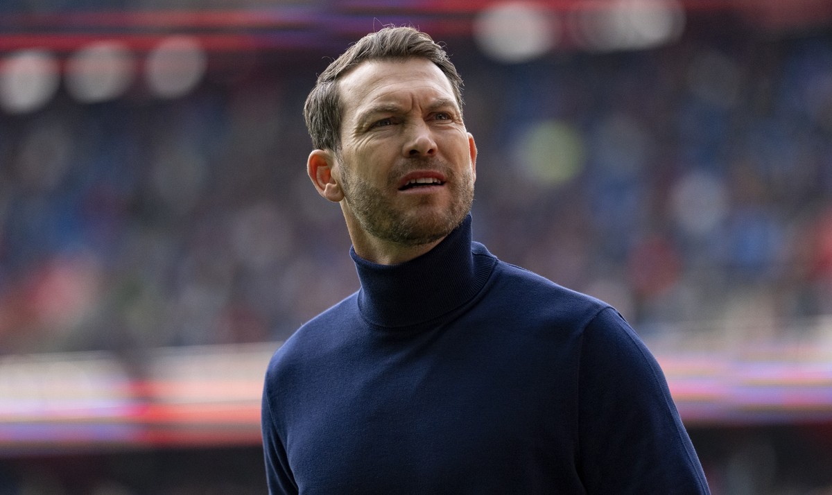 Trainer Stephan Lichtsteiner (FCB) bei dem Spiel der Fussball Super League zwischen dem FC Basel (FCB) und dem FC St.Gallen (FCSG)am Donnerstag, 14. Mai 2026 im St. Jakob-Park in Basel. (KEYSTONE/Clau ...