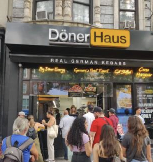 Der Imbiss Döner Haus in New York sorgt für Wirbel.