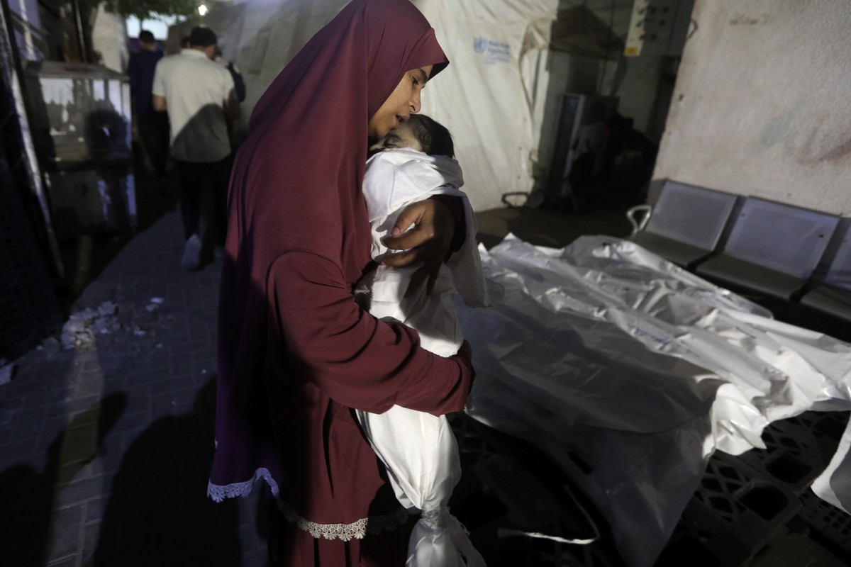 Les habitants de Rafah sont invités à se rendre dans des zones humanitaires.