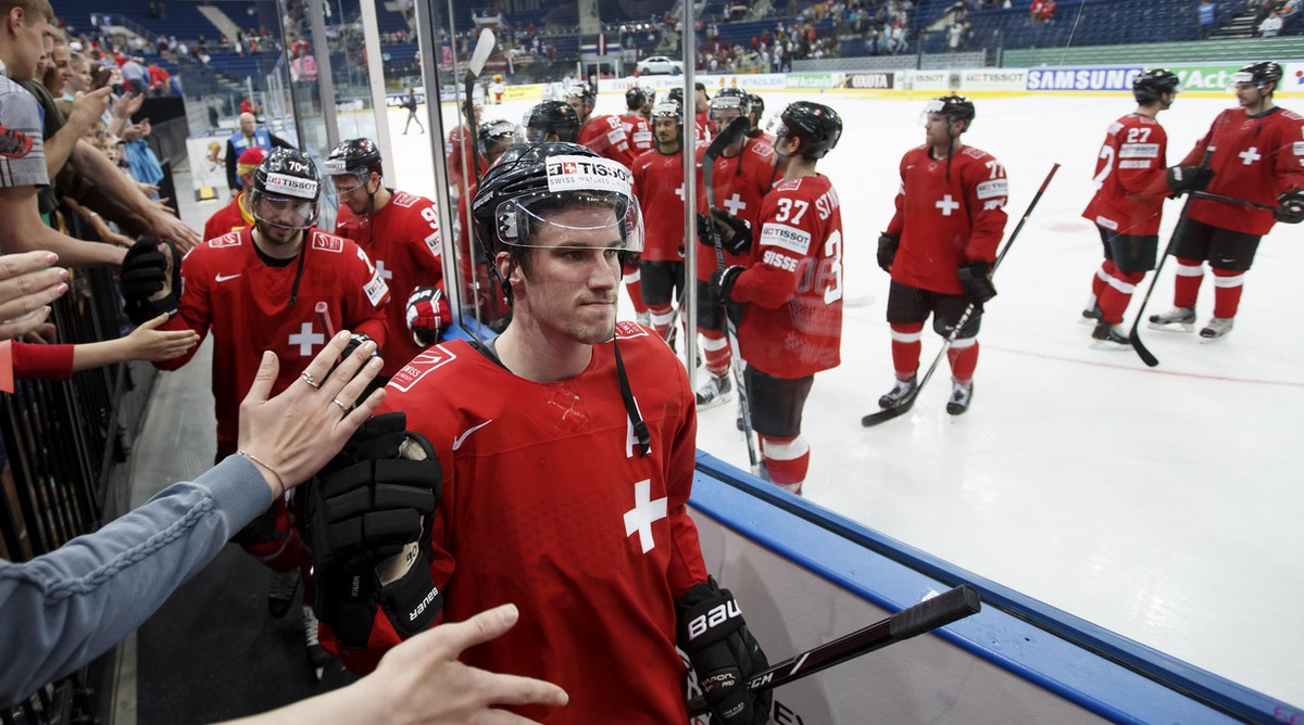 Roman Josi (vorne) dürfte dabei sein, selbst wenn die Schweiz nicht mitspielen darf.