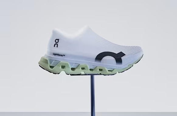 Der LightSpray Cloudmonster 3 Hyper.