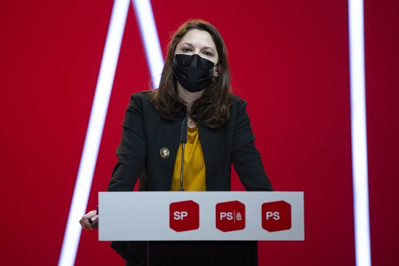 SP Co-Parteipraesidentin Mattea Meyer spricht waehrend der Delegiertenversammlung der SP, am Samstag, 13. Februar 2021 in Bern. Die DV findet online via Videokonferenz statt. (KEYSTONE/Peter Klaunzer)