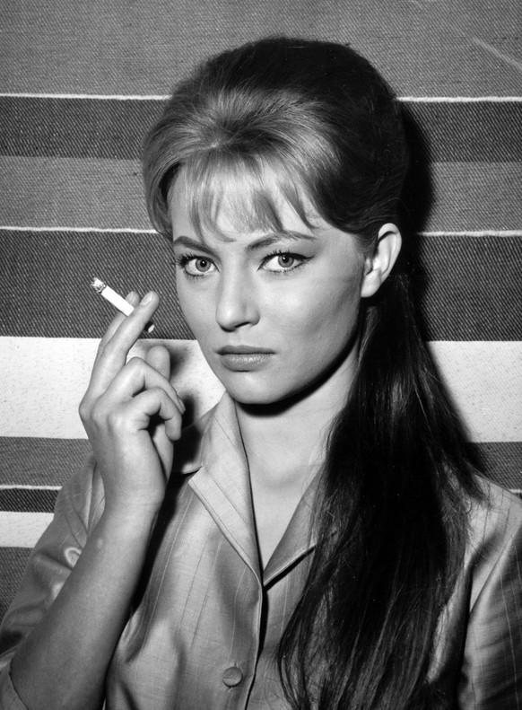 ARCHIV - 30.11.1961, ---: Schauspielerin Karin Baal. Mehr als hundert Filme hat Karin Baal gedreht - vom Nachkriegsklassiker bis zum �Tatort�. Dabei erlebte die Schauspielerin viele H�hen und pers�nli ...